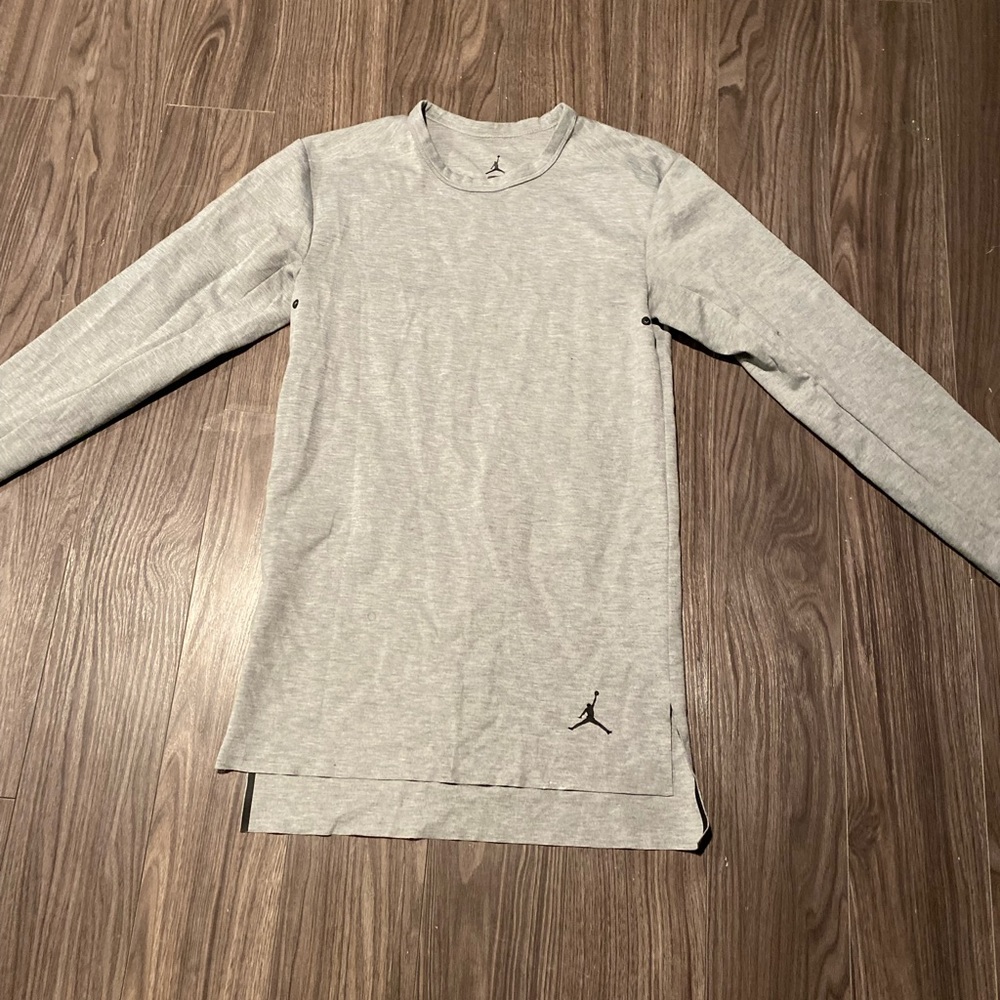 Grey shirt